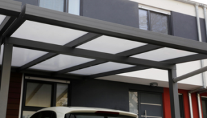 Read more about the article 5 Jenis Kanopi yang Cocok untuk Rumah di Iklim Tropis