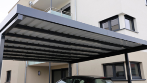 Read more about the article 7 Keunggulan Kanopi Baja Ringan Dibanding Material Lain